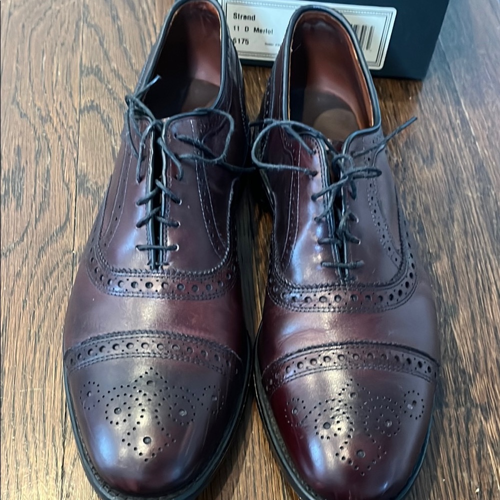 Allen Edmonds Brown Oxford Dress Shoes Classic Design